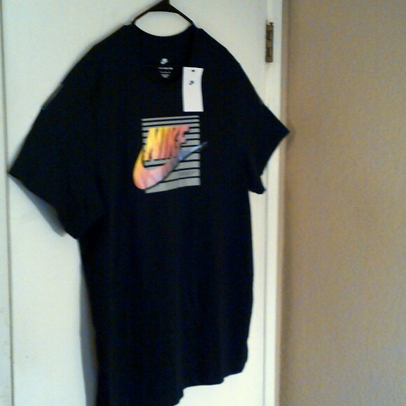 NEW NIKE SPORTSWEAR "VIbrant Box Logo Tee" MEN'S BLACK T-SHIRT XL FQ7995-010 - Picture 4 of 6